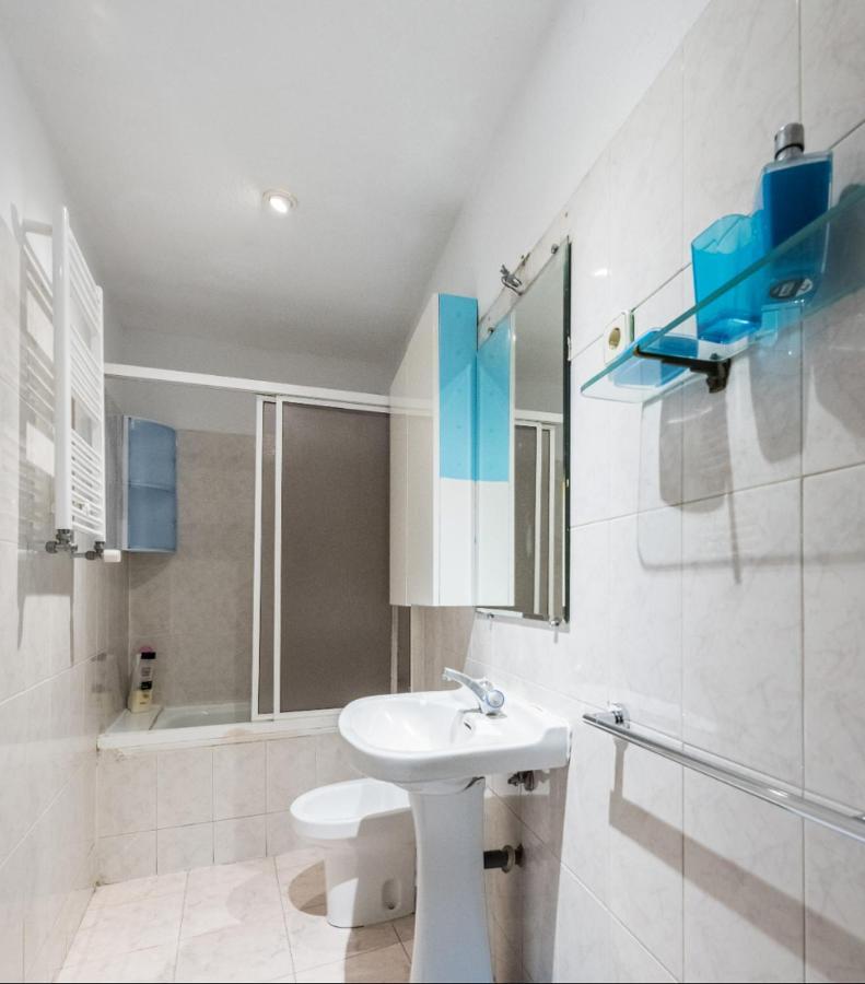 M&F Apartaments Chueca Madrid Luaran gambar