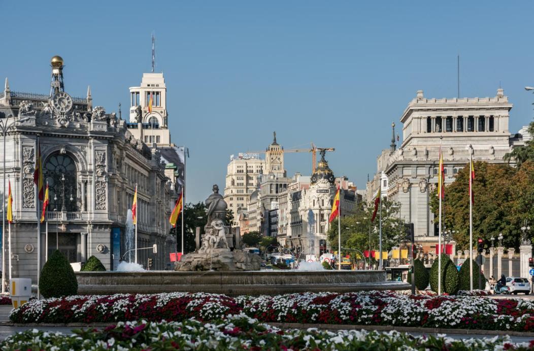 M&F Apartaments Chueca Madrid Luaran gambar