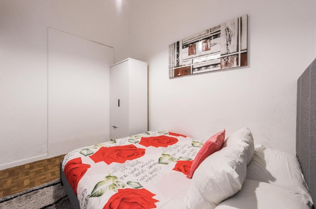 M&F Apartaments Chueca Madrid Luaran gambar